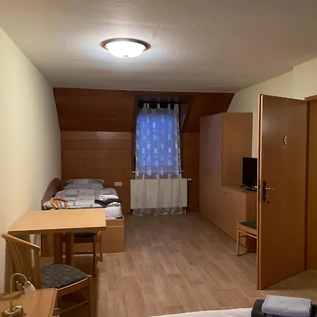 Guest house Sandsteinhohle Walldorf (Thuringia)